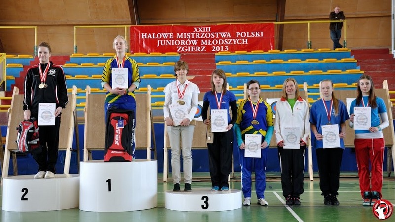 Luki12 Kolejny medal dla dąbrowskiej łuczniczki na Mistrzostwach Polski