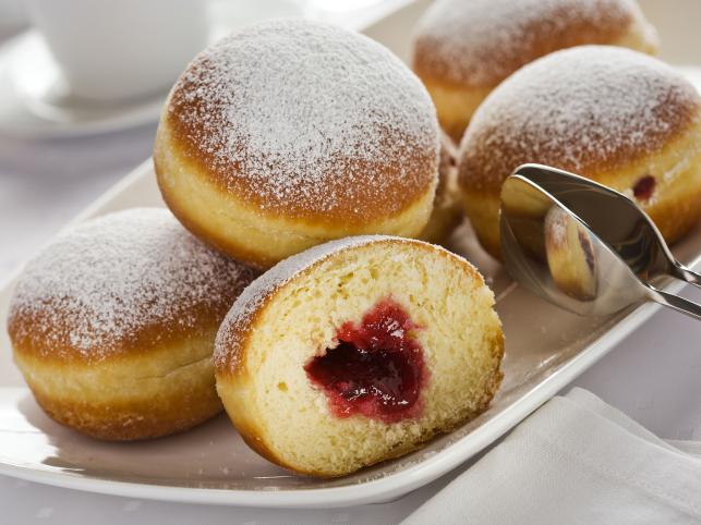 1852372 paczki slodycze 643 482 Tłusty czwartek   słodkie święto 