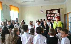 Zakoczenie roku 2014 2015 SP Zelazowka Zakończenie roku szkolnego 2014/2015 w szkołach Gminy Dąbrowa Tarnowska