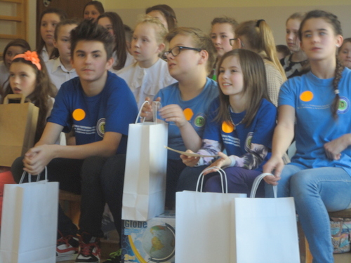 DSC07668 Dąbrowska „Dwójka” zwycięzcą Międzyszkolnego Konkursu Szkół im. Mikołaja Kopernika