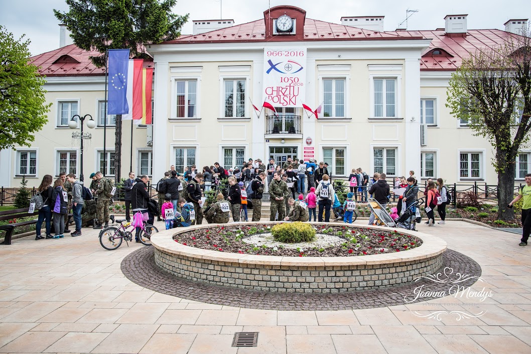 79B7152 Pierwszy 2 go Majowy Rajd na Orientację   udany projekt Jednostki Strzeleckiej 2083 im. Gen. Mariana Kukiela i Urzędu Miejskiego w Dąbrowie Tarnowskiej