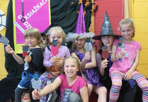 IMG 8033 Zlot młodych czarownic w dąbrowskiej bibliotece