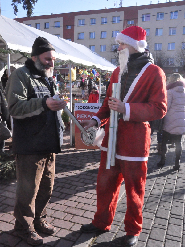 DSC 0438 Trwa II Dąbrowski Kiermasz Bożonarodzeniowy