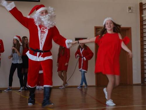 Mikolajki Gim Mikołaj w szkołach i przedszkolach naszej gminy