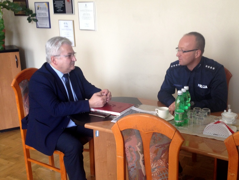IMG 23511 Spotkanie Burmistrza z nowym komendantem dąbrowskiej policji
