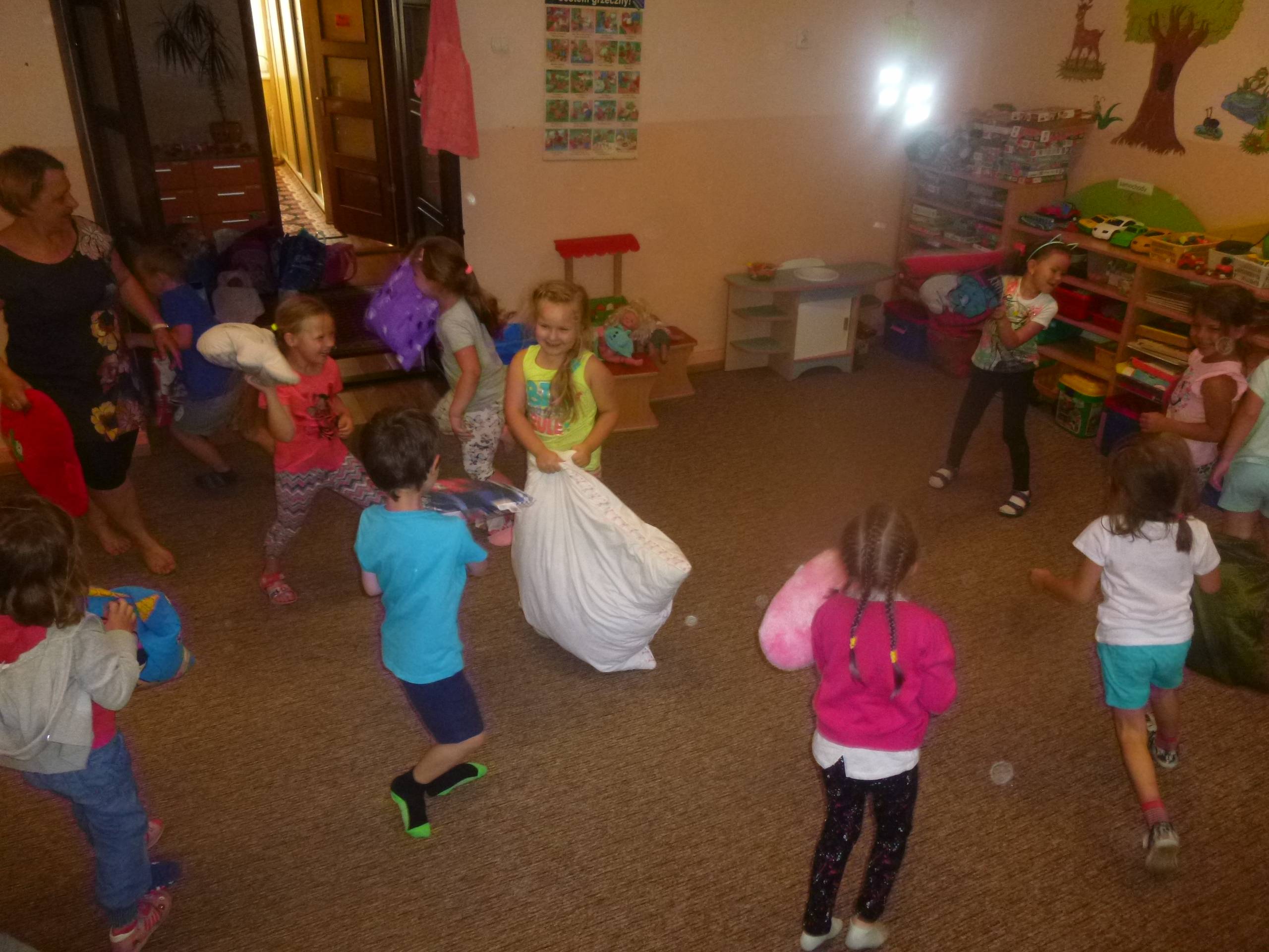 P1110927 Noc Tropicieli w Przedszkolu Publicznym Nr 1