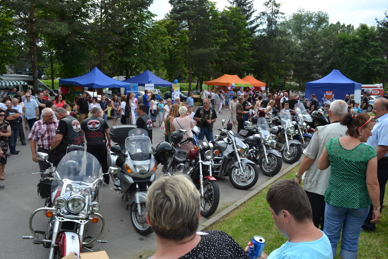 z39 Udany festyn integracyjny Stowarzyszenia „Pomocna Dłoń”