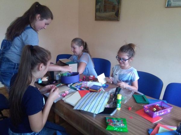 IMG 20170825 141736 Warsztaty plastyczne w Filii MBP w Smęgorzowie
