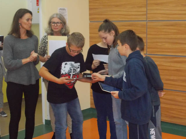 hdimgf327e6ab06924da1c799cf353ab11e Uczniowie z Żelazówki w trzech ciekawych programach edukacyjnych