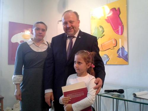 zosia3 Nagroda w patriotycznym konkursie dla dzieci dla małej dąbrowianki