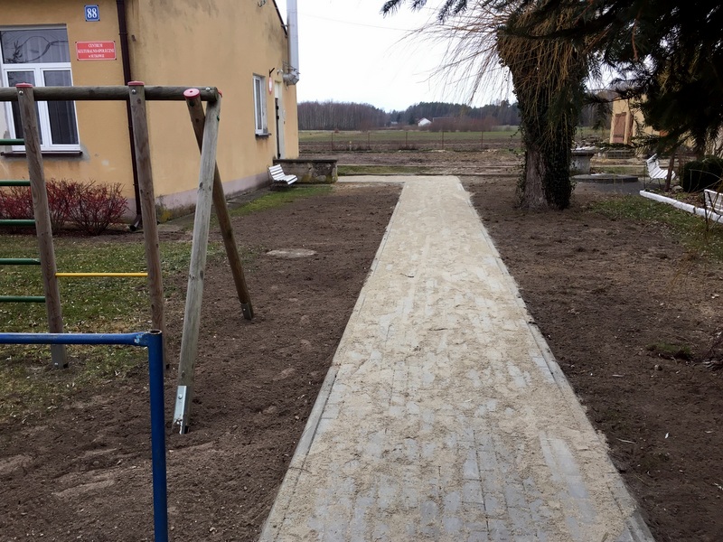 IMG 0442 Poprawa funkcjonowania Centrum Kulturalno Społecznego wsi Sutków