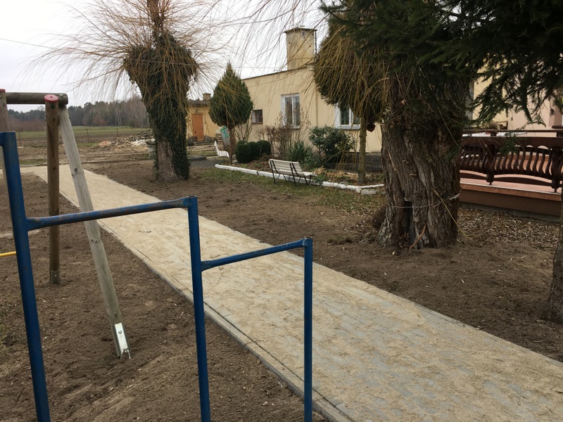 IMG 0443 Poprawa funkcjonowania Centrum Kulturalno Społecznego wsi Sutków