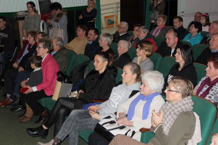 IMG 0012 Uroczyste świętowanie Dnia Babci i Dziadka przez Publiczne Przedszkole Nr 2