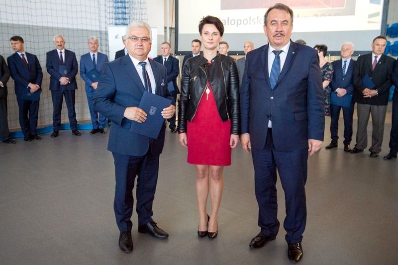 1000DSC 6631 Promesa dla Gminy na modernizację boiska przy PSP 3