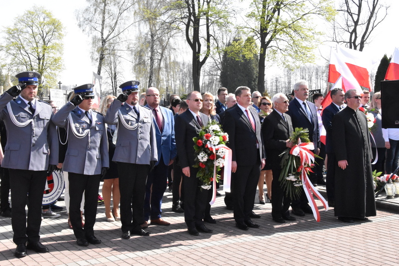 DSC 0047 Marsz pamięci i Apel Katyński w Dąbrowie Tarnowskiej