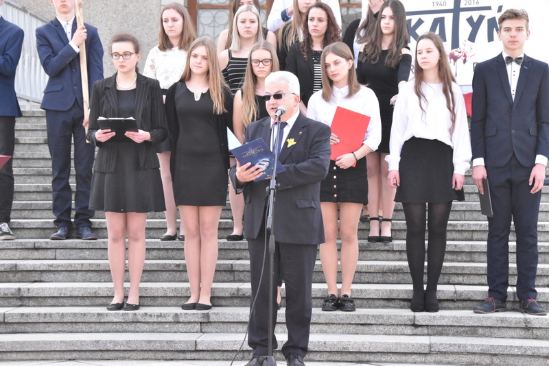 DSC 0057 Marsz pamięci i Apel Katyński w Dąbrowie Tarnowskiej