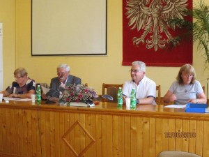 016 300x225 Walne Zebranie Uniwersytetu Trzeciego Wieku – wybór nowych władz