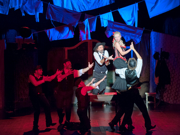 DSC1916 Spektakl „Aj waj! czyli historie z cynamonem” w ramach Budżetu Obywatelskiego w Dąbrowie Tarnowskiej