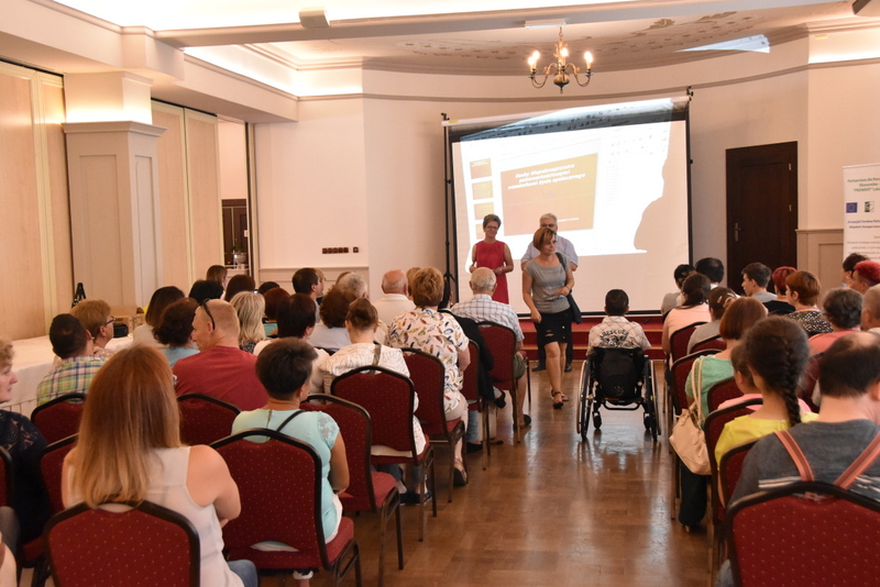 DSC 0639 „Pomocna Dłoń” organizatorem warsztatów szkoleniowych pn. „Osoby niepełnosprawne pełnowartościowymi uczestnikami życia społecznego”