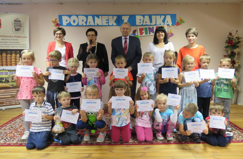 image33 zamazane Finałowy „Poranek z bajką” w Miejskiej Bibliotece Publicznej