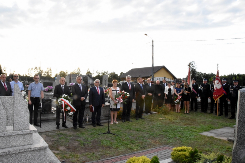 DSC 0646 Sierpniowy apel ku czci Lotników Halifaxa i bohaterów Powstania Warszawskiego