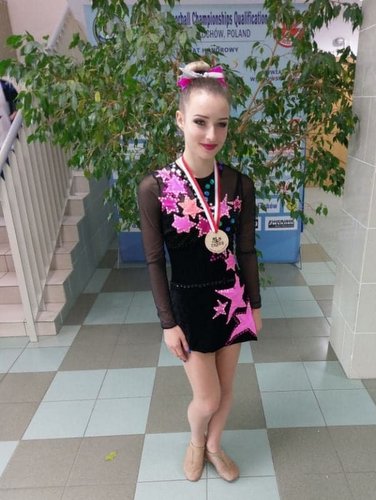 Asia 2 Kolejny sukces dąbrowskiej cheerleaderki