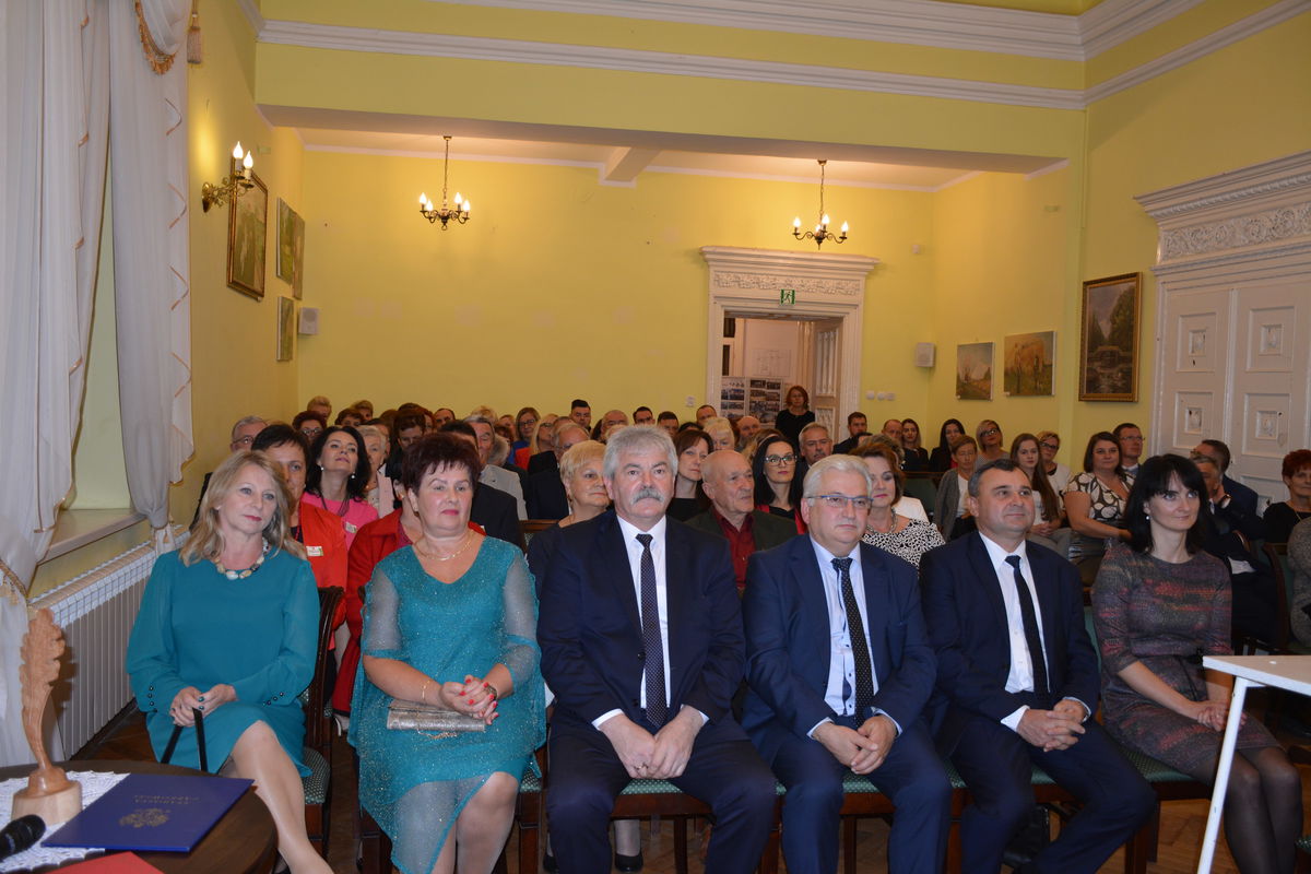 DSC 5172 49ac70a3 „Złoty Dąb Powiatu Dąbrowskiego” dla Football Academy Dąbrowa Tarnowska