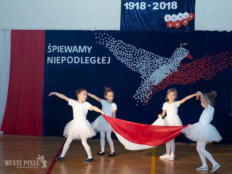 46446034 1041212979391999 6903071974449217536 o Biesiada Patriotyczna w Publicznej Szkole Podstawowej nr 3