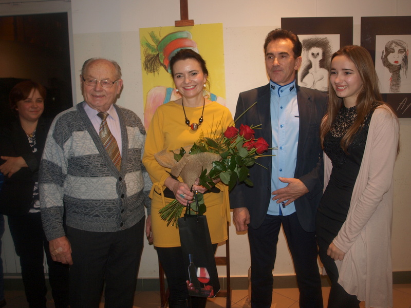 P1013548 Relacja z wernisażu prac Anny Morawiec