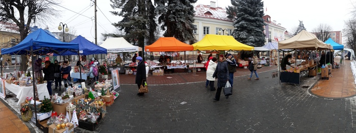 20181217 124658 Trwa IV Dąbrowski Kiermasz Bożonarodzeniowy