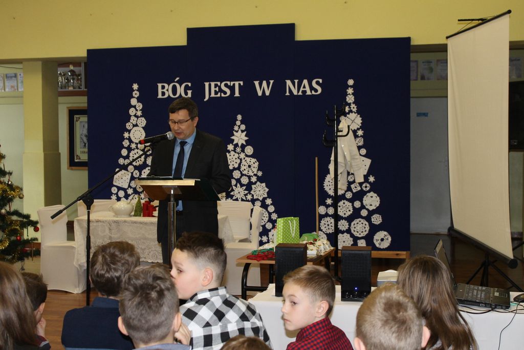 IMG 2559 Świąteczne akademie w szkołach naszej gminy