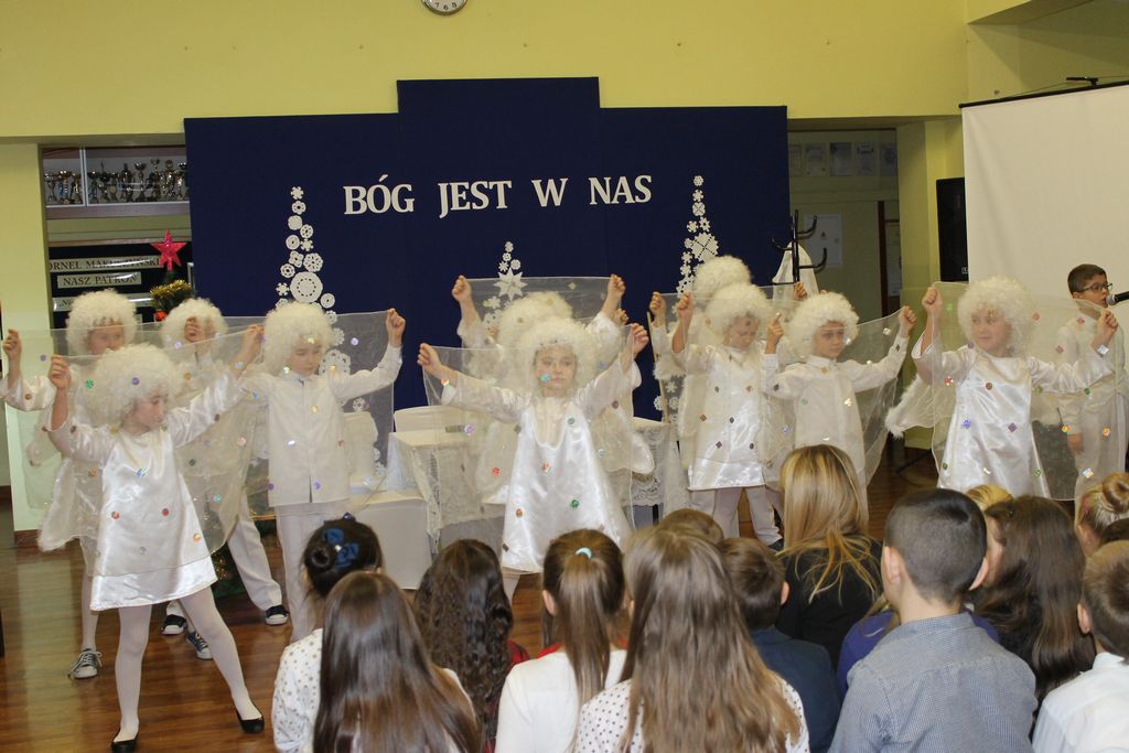IMG 2605 Świąteczne akademie w szkołach naszej gminy