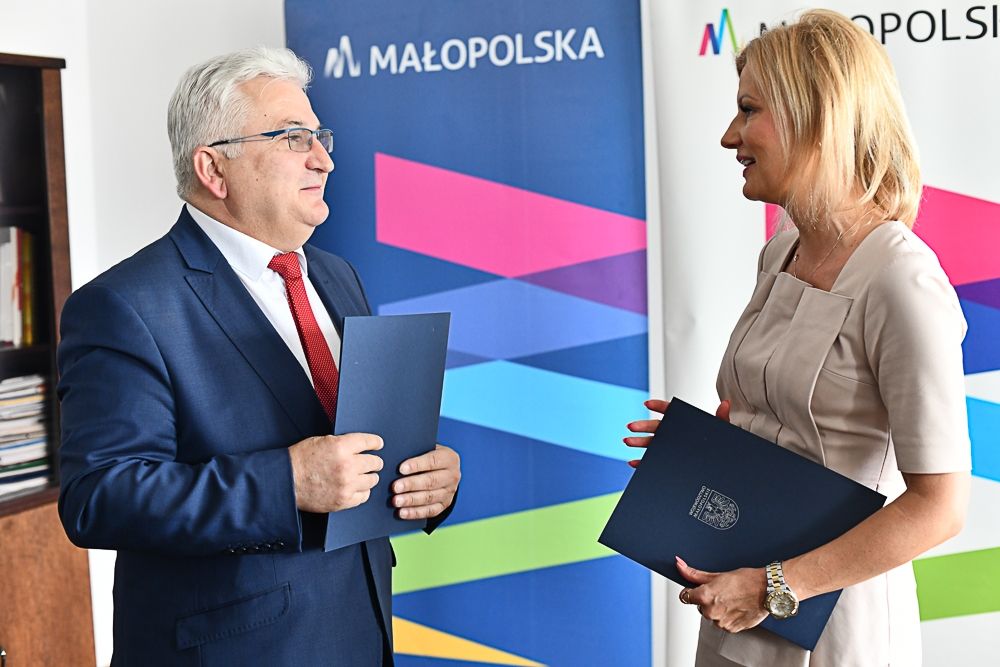 GLY 3087 Dofinansowanie działań  dla projektu Spotkania z kulturą bliską i daleką