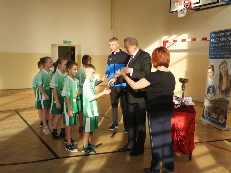 DSCN7439 VII Gminny Turniej Gry w „Dwa ognie” rozstrzygnięty