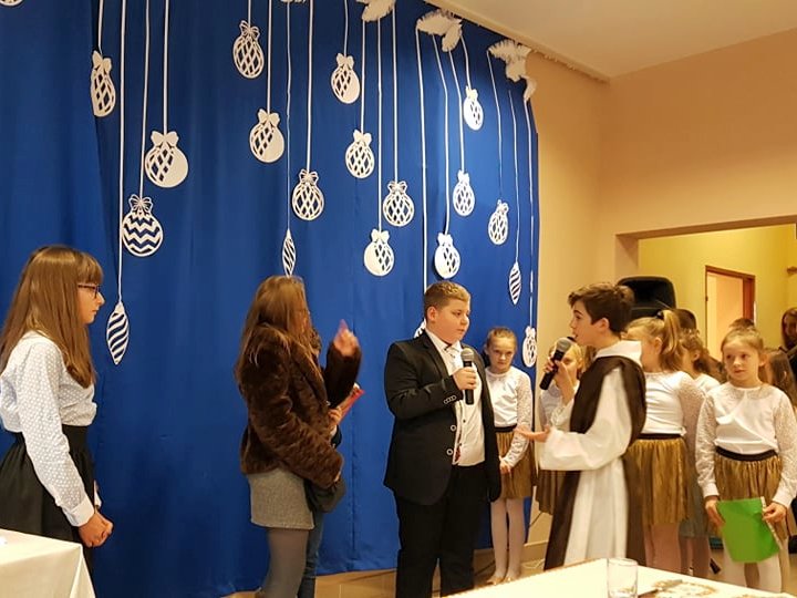 Spotkanie opłatkowe w Laskówce Chorąskiej 81357139 2419841121663010 7838029446471745536 n Spotkanie opłatkowe w Laskówce Chorąskiej
