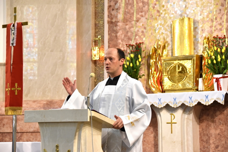 DSC 0163 Dąbrowskie obchody Święta Konstytucji 3 Majowej