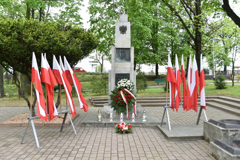 DSC 0196 Dąbrowskie obchody Święta Konstytucji 3 Majowej