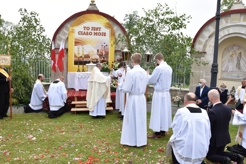 DSC 0106 Uroczystość Bożego Ciała – Najświętszego Ciała i Krwi Chrystusa