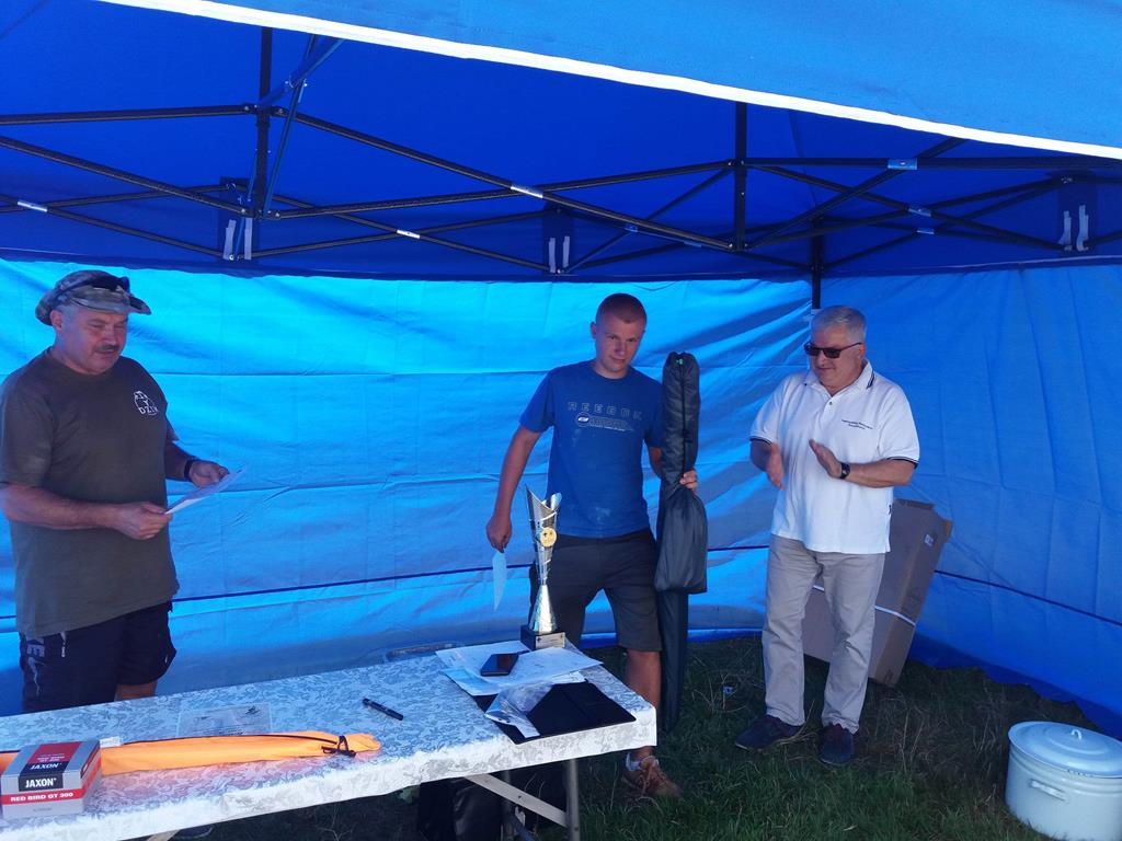 116341298 1304722889888151 5238932471990006263 o Zawody wędkarskie o X Puchar Burmistrza Dąbrowy Tarnowskiej