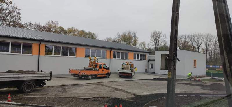 1605438103362 Remont ulicy Zaręby i placu parkingowego przy stadionie miejskim