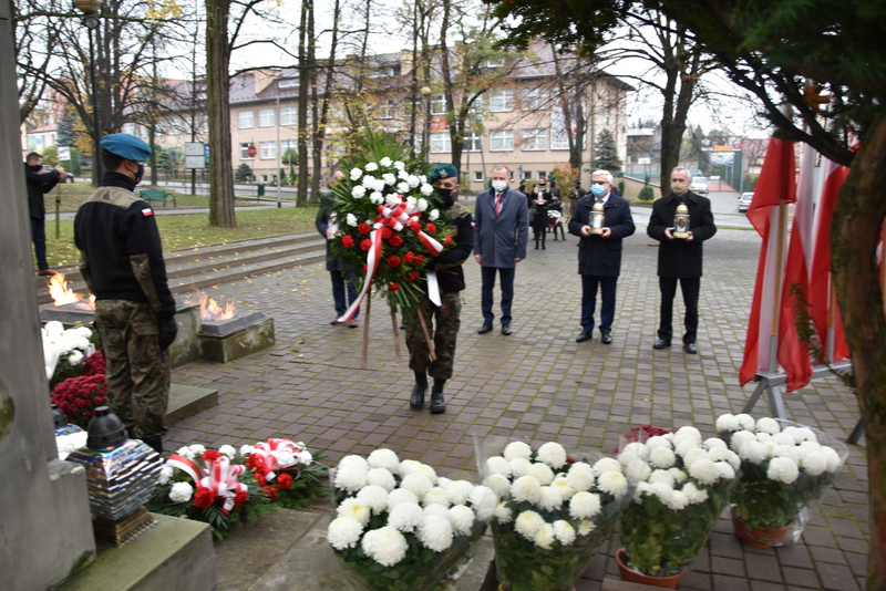 DSC 0269 Dąbrowskie obchody 102. rocznicy odzyskania niepodległości przez Polskę
