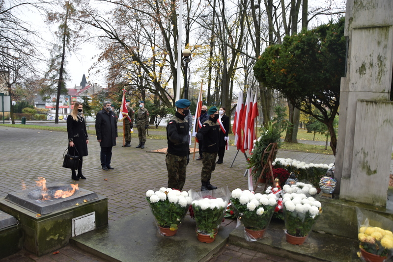 DSC 0279 Dąbrowskie obchody 102. rocznicy odzyskania niepodległości przez Polskę