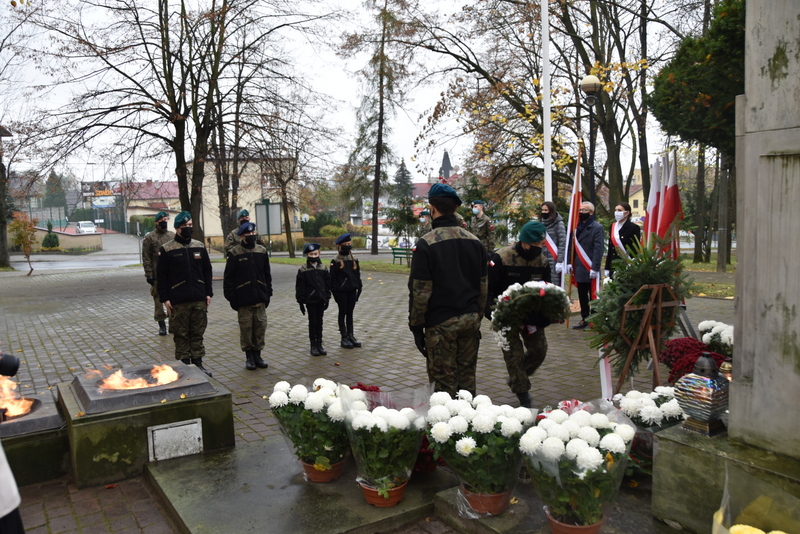 DSC 0282 Dąbrowskie obchody 102. rocznicy odzyskania niepodległości przez Polskę