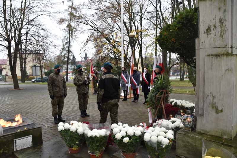 DSC 0284 Dąbrowskie obchody 102. rocznicy odzyskania niepodległości przez Polskę