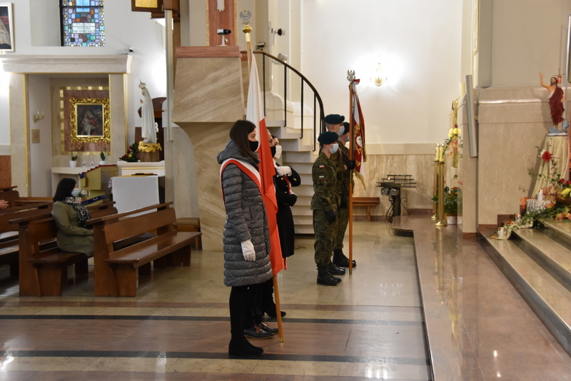 DSC 0300 Dąbrowskie obchody 102. rocznicy odzyskania niepodległości przez Polskę
