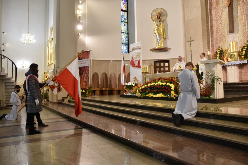 DSC 0327 Dąbrowskie obchody 102. rocznicy odzyskania niepodległości przez Polskę