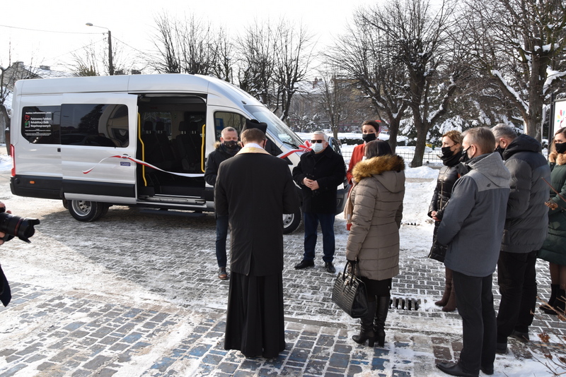 DSC 0670 Nowy samochód dla osób niepełnosprawnych
