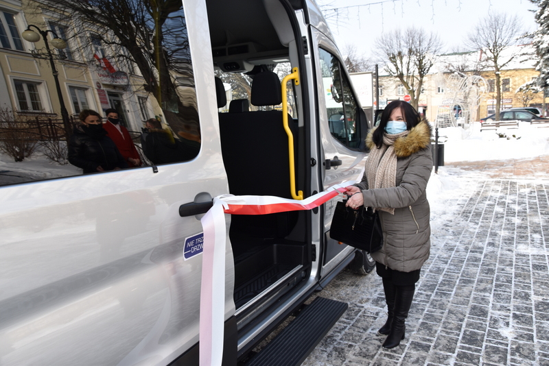 DSC 0685 Nowy samochód dla osób niepełnosprawnych