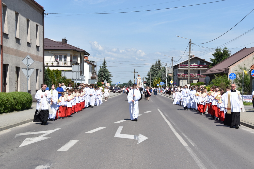 DSC 01581 Uroczystości Bożego Ciała w Dąbrowie Tarnowskiej