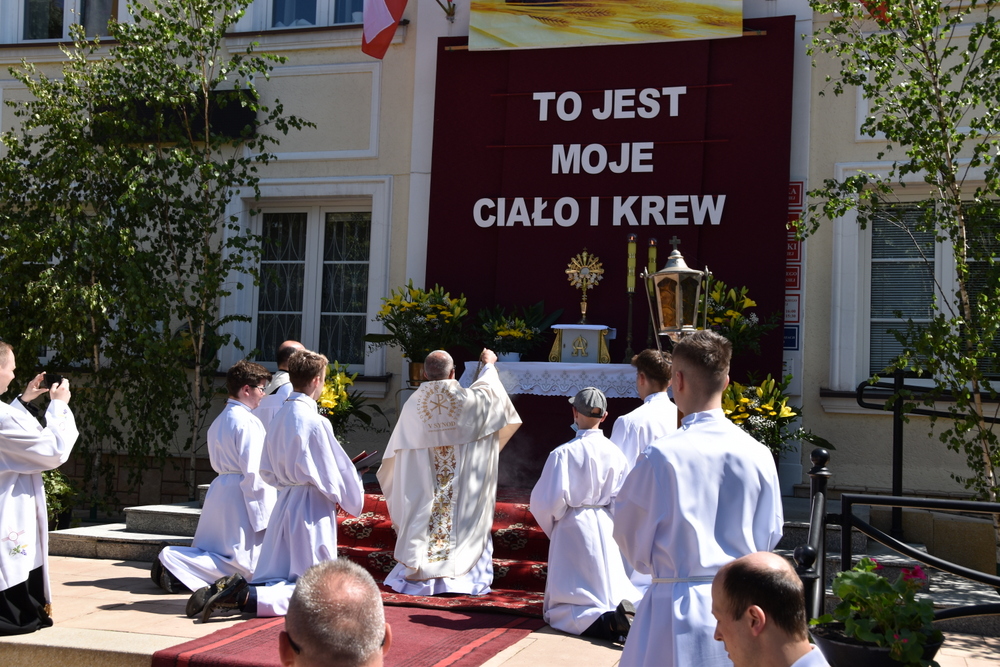 DSC 01751 Uroczystości Bożego Ciała w Dąbrowie Tarnowskiej
